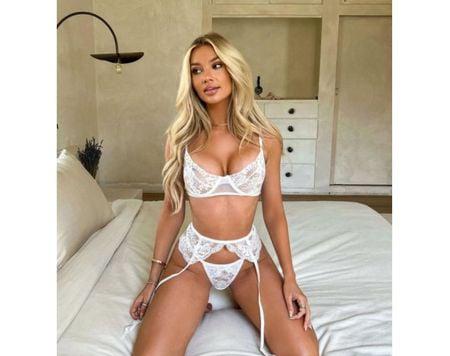  is Female Escorts. | London | United Kingdom | United Kingdom | scarletamour.com 