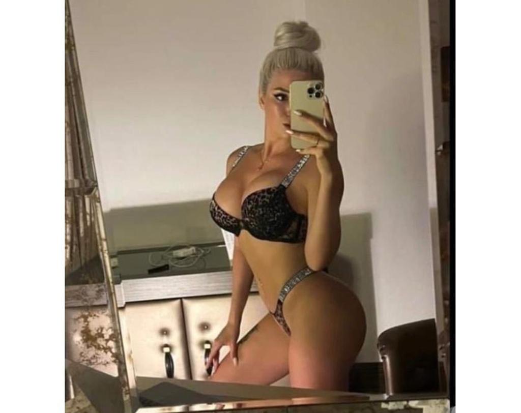  is Female Escorts. | Belfast | United Kingdom | United Kingdom | scarletamour.com 