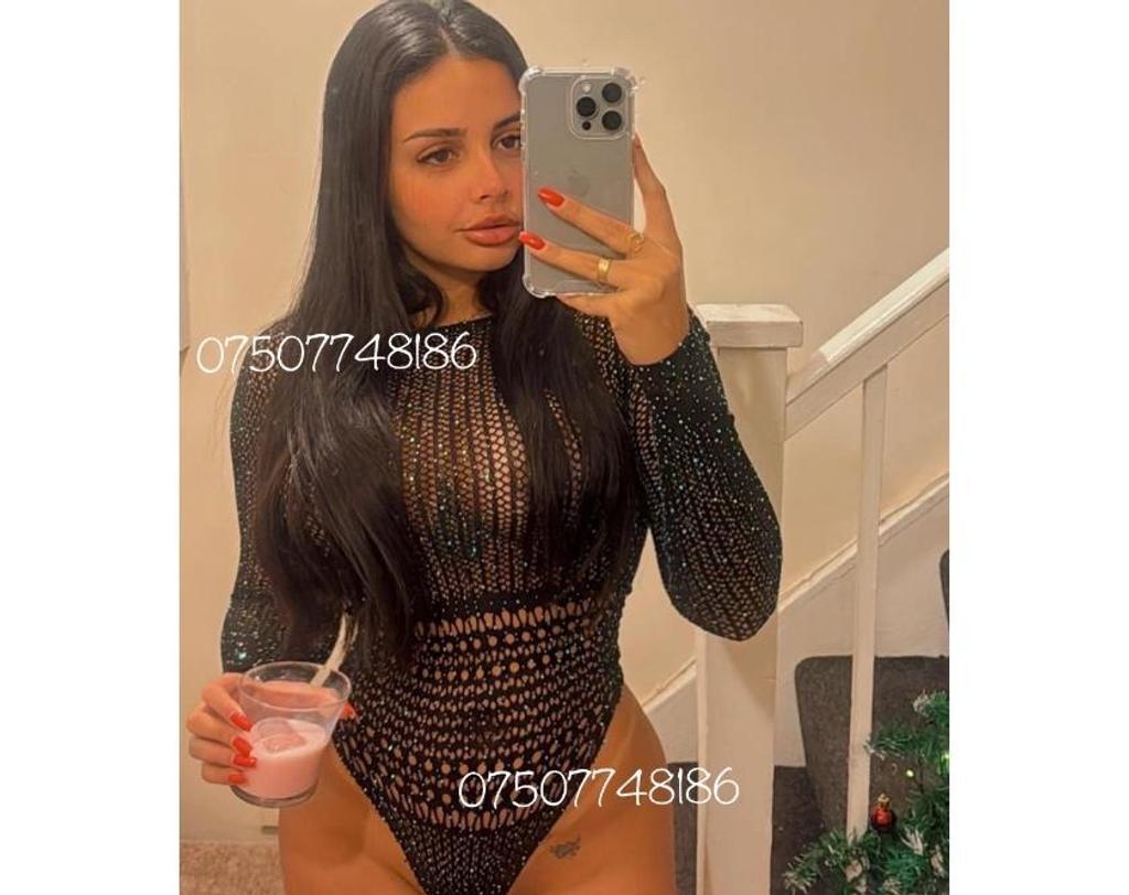  is Female Escorts. | Essex | United Kingdom | United Kingdom | scarletamour.com 