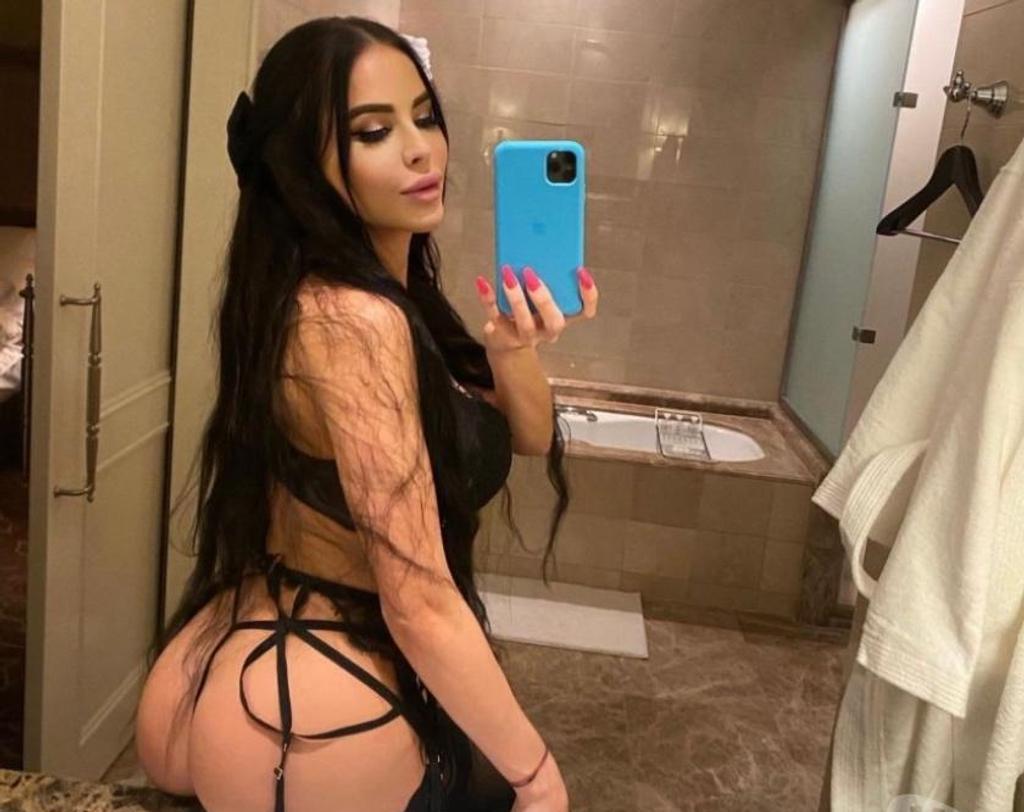  is Female Escorts. | Bath | United Kingdom | United Kingdom | scarletamour.com 