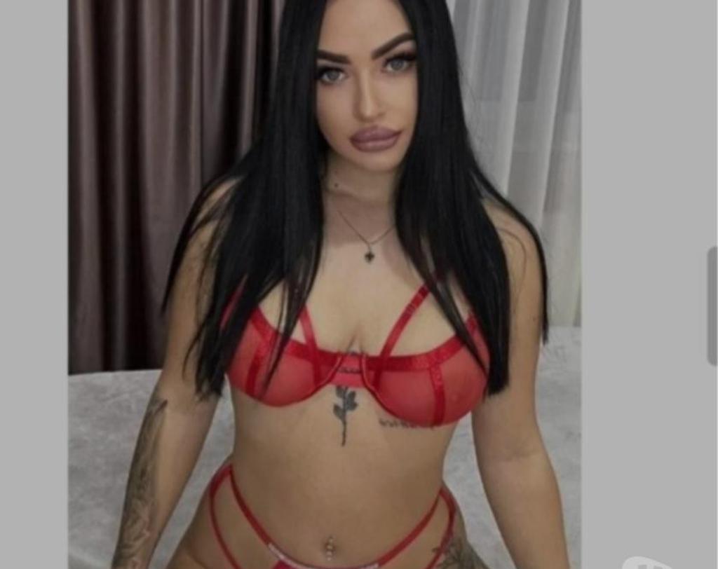  is Female Escorts. | Belfast | United Kingdom | United Kingdom | scarletamour.com 