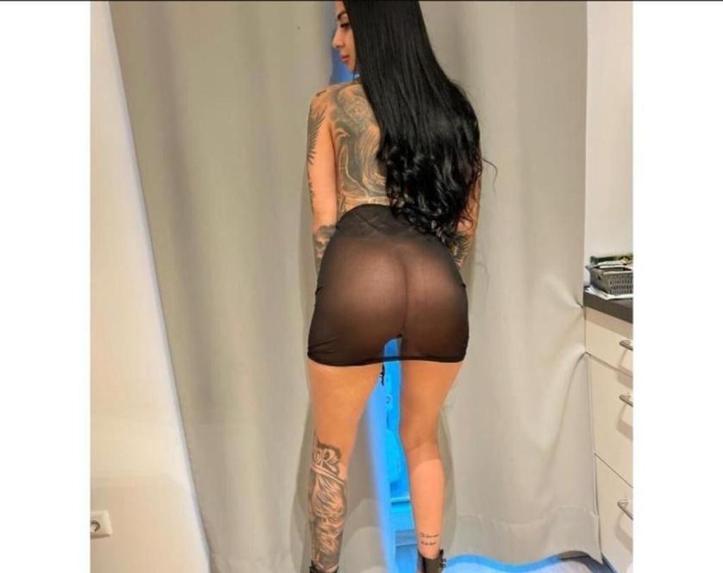  is Female Escorts. | Hampshire | United Kingdom | United Kingdom | scarletamour.com 