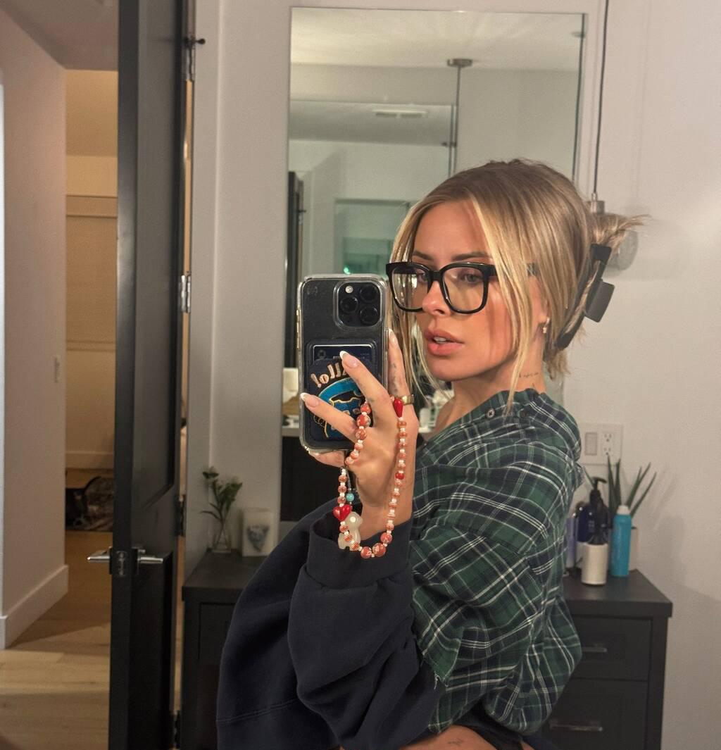
                        Ella
                     is Female Escorts. | Yellowknife | Northwest Territories | Canada | scarletamour.com 
