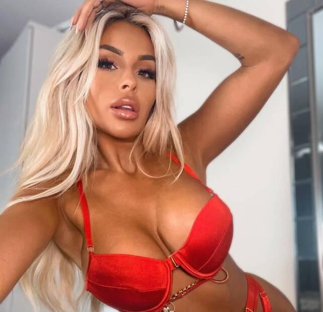 
                        Alana
                     is Female Escorts. | Sherbrooke | Quebec | Canada | scarletamour.com 