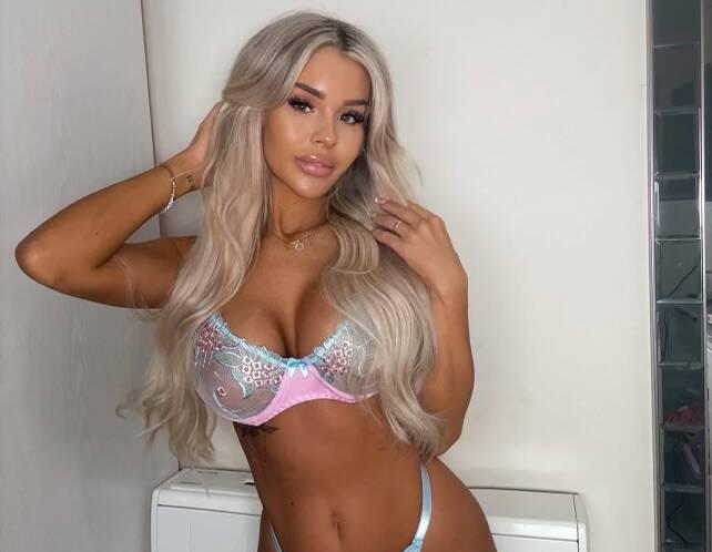 
                        Alana
                     is Female Escorts. | Sherbrooke | Quebec | Canada | scarletamour.com 