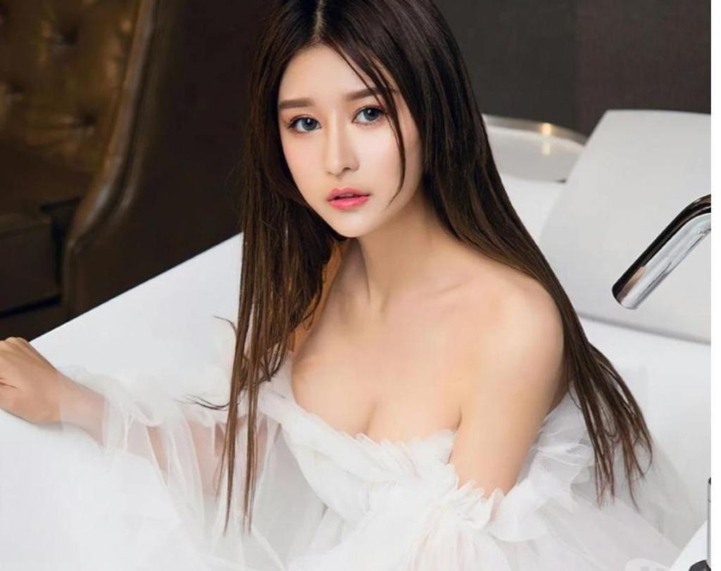  is Female Escorts. | Bath | United Kingdom | United Kingdom | scarletamour.com 
