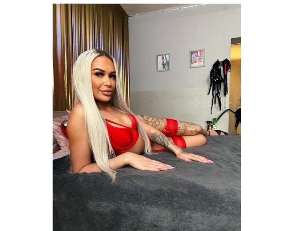  is Female Escorts. | Kent | United Kingdom | United Kingdom | scarletamour.com 