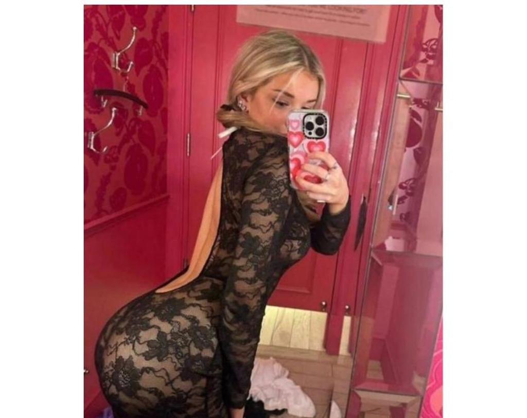  is Female Escorts. | Cambridge | United Kingdom | United Kingdom | scarletamour.com 