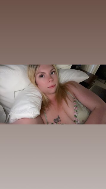  is Female Escorts. | Maine | Maine | United States | scarletamour.com 