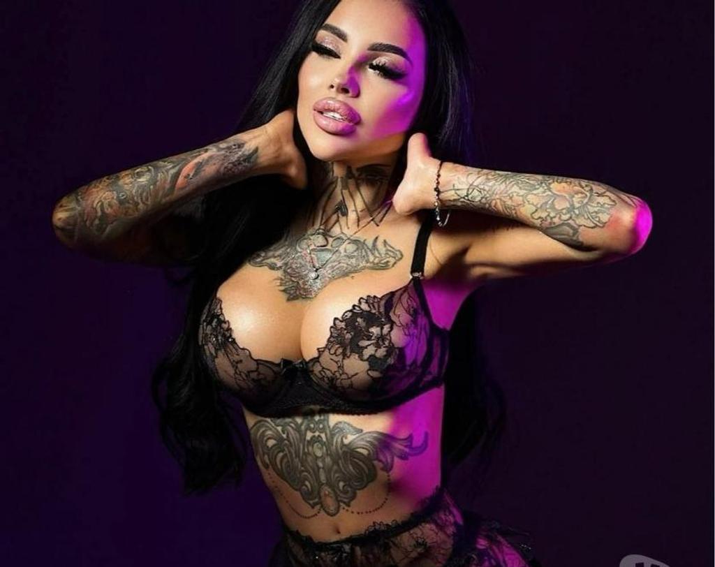  is Female Escorts. | London | United Kingdom | United Kingdom | scarletamour.com 
