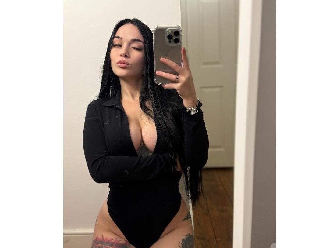  is Female Escorts. | Birmingham | United Kingdom | United Kingdom | scarletamour.com 