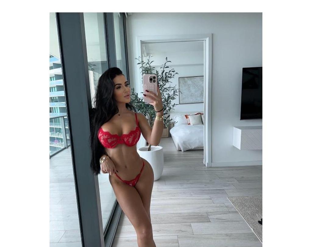  is Female Escorts. | Bath | United Kingdom | United Kingdom | scarletamour.com 