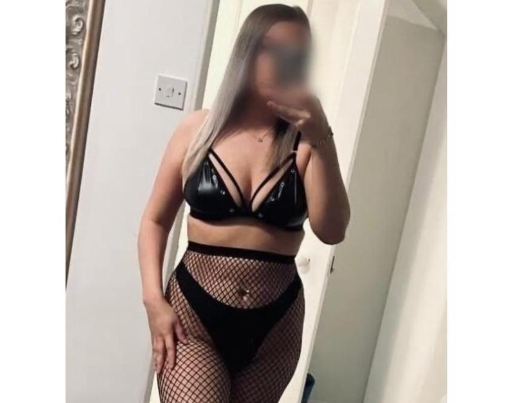  is Female Escorts. | Belfast | United Kingdom | United Kingdom | scarletamour.com 