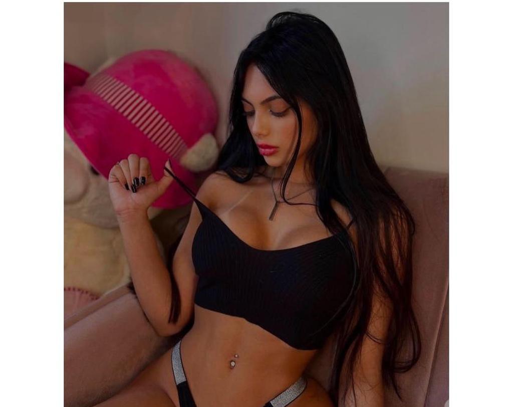  is Female Escorts. | Cambridge | United Kingdom | United Kingdom | scarletamour.com 
