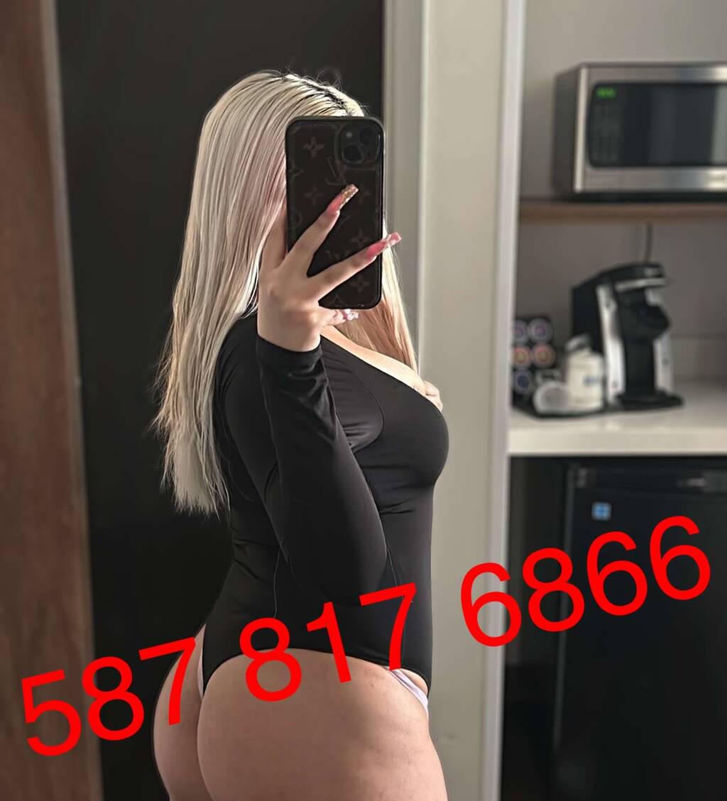 
                        Sabrina
                     is Female Escorts. | St. Albert | Alberta | Canada | scarletamour.com 