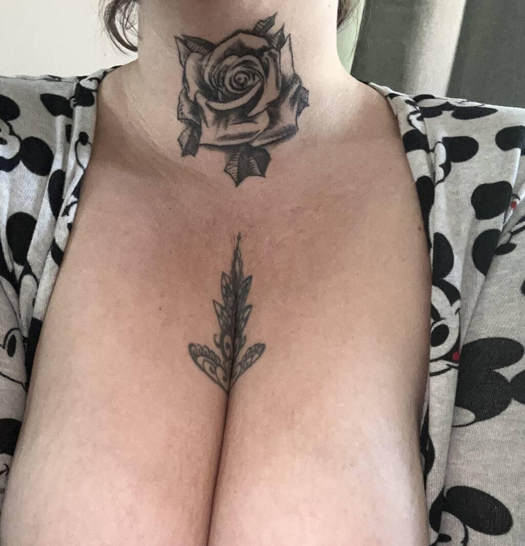 
                        Heidi
                     is Female Escorts. | Kitchener | Ontario | Canada | scarletamour.com 