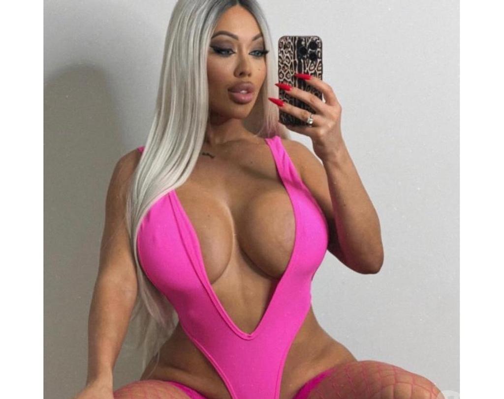  is Female Escorts. | Devon | United Kingdom | United Kingdom | scarletamour.com 