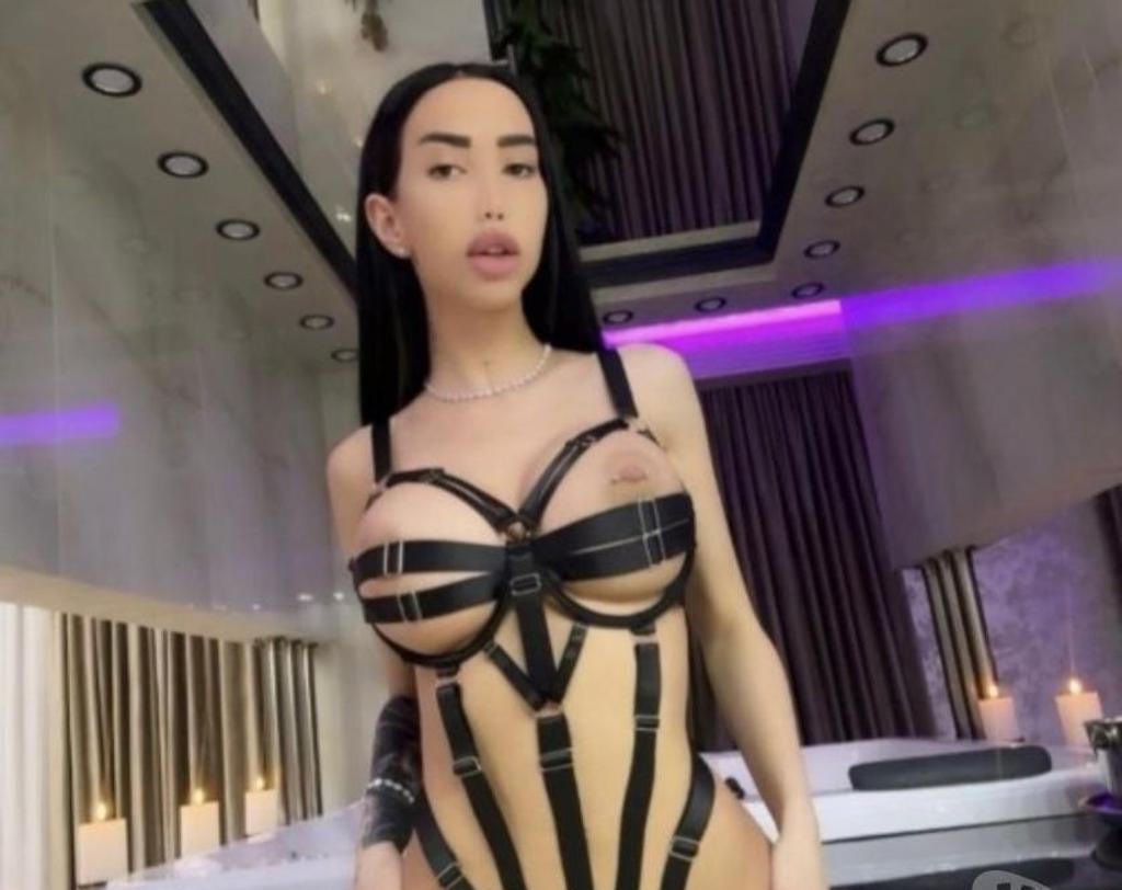  is Female Escorts. | East Anglia | United Kingdom | United Kingdom | scarletamour.com 