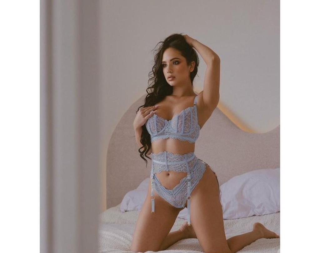  is Female Escorts. | East Midlands | United Kingdom | United Kingdom | scarletamour.com 