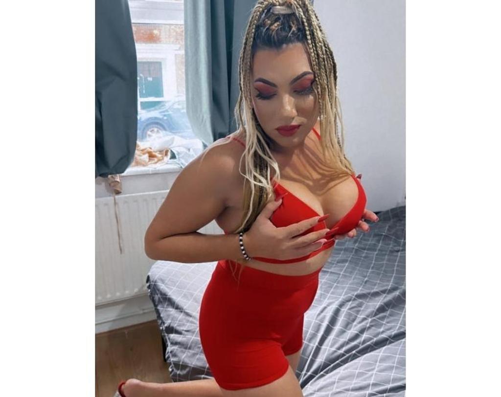  is Female Escorts. | East Midlands | United Kingdom | United Kingdom | scarletamour.com 