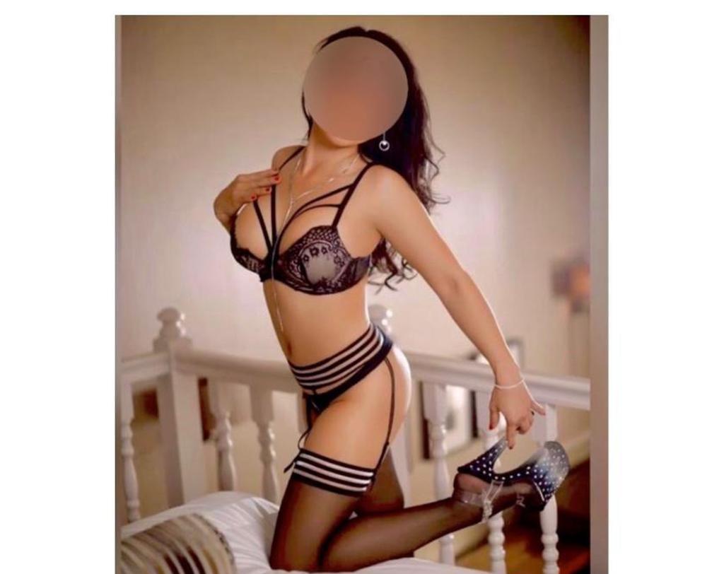  is Female Escorts. | Sheffield | United Kingdom | United Kingdom | scarletamour.com 