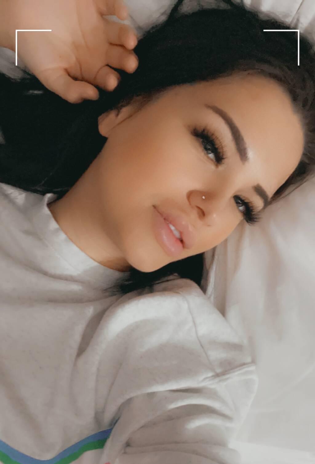 
                        Scarlett rose & bo dix
                     is Female Escorts. | Saskatoon | Saskatchewan | Canada | scarletamour.com 