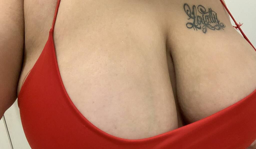 
                        Rose
                     is Female Escorts. | Montreal | Quebec | Canada | scarletamour.com 
