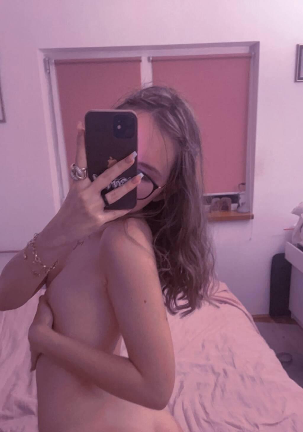 
                        Tina
                     is Female Escorts. | Kamloops | British Columbia | Canada | scarletamour.com 