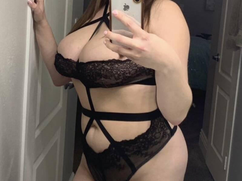 
                        Jane
                     is Female Escorts. | Skeena | British Columbia | Canada | scarletamour.com 