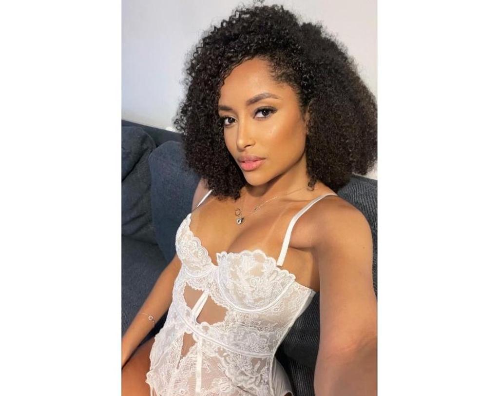  is Female Escorts. | Leeds | United Kingdom | United Kingdom | scarletamour.com 
