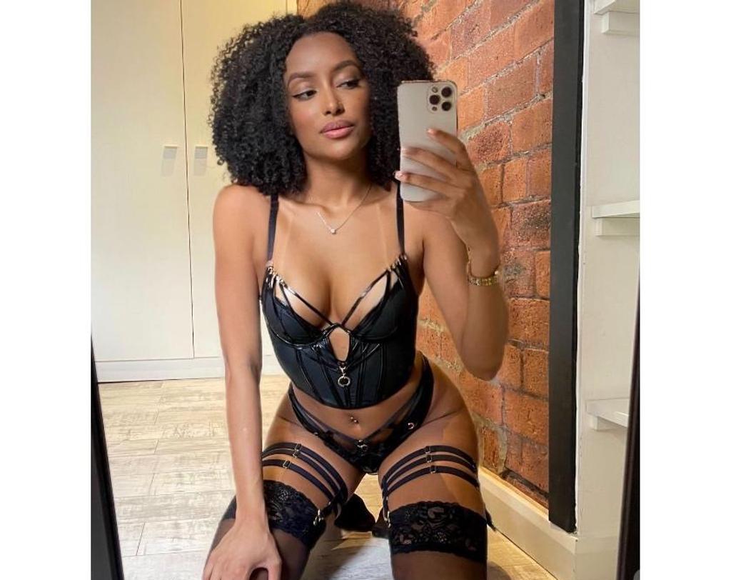  is Female Escorts. | Leeds | United Kingdom | United Kingdom | scarletamour.com 