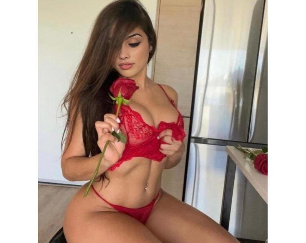  is Female Escorts. | Leeds | United Kingdom | United Kingdom | scarletamour.com 