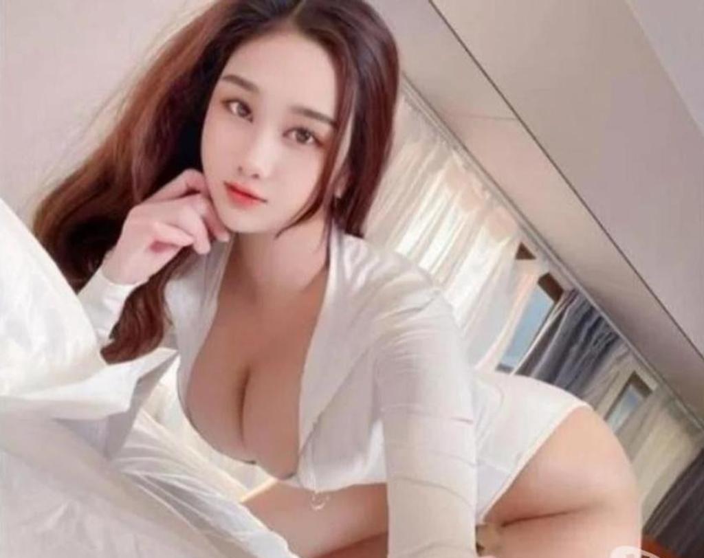  is Female Escorts. | Bath | United Kingdom | United Kingdom | scarletamour.com 