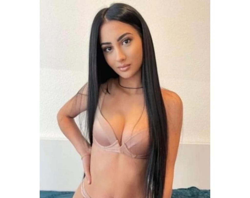  is Female Escorts. | Bath | United Kingdom | United Kingdom | scarletamour.com 