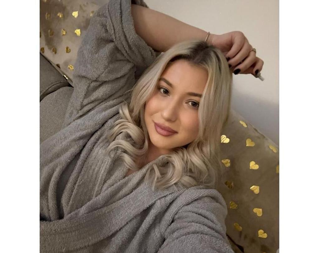  is Female Escorts. | Cambridge | United Kingdom | United Kingdom | scarletamour.com 