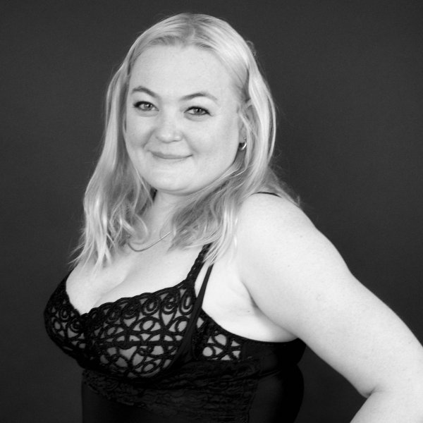  is Female Escorts. | Brooklyn | New York | United States | scarletamour.com 