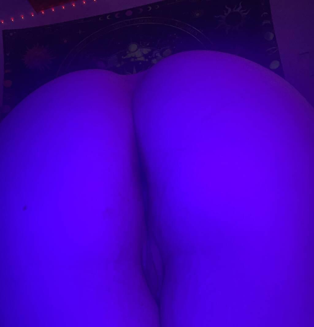 
                        LISAELISABETH
                     is Female Escorts. | St. John | New Brunswick | Canada | scarletamour.com 