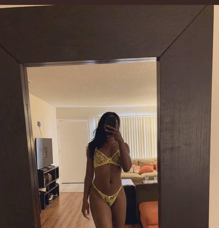 
                        Jasmine
                     is Female Escorts. | Prince Albert | Saskatchewan | Canada | scarletamour.com 