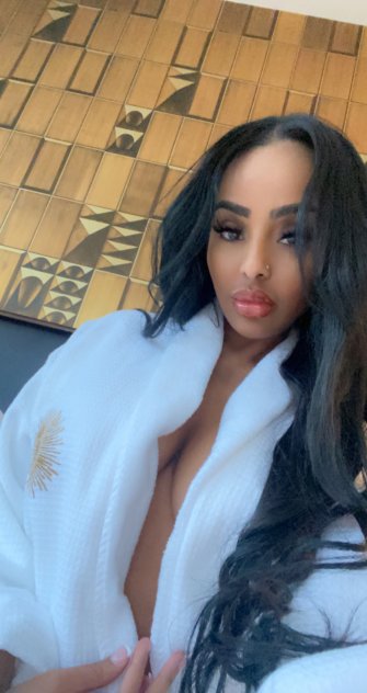  is Female Escorts. | Phoenix | Arizona | United States | scarletamour.com 
