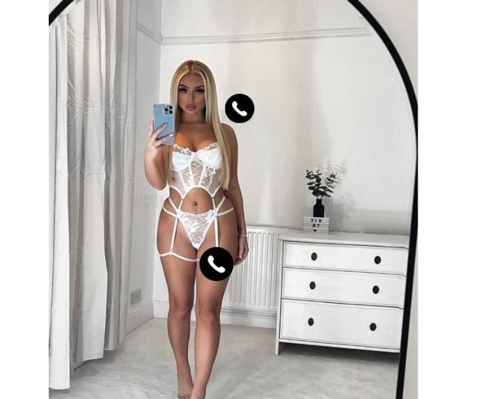  is Female Escorts. | London | United Kingdom | United Kingdom | scarletamour.com 