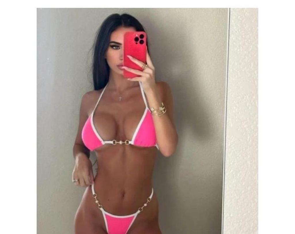  is Female Escorts. | London | United Kingdom | United Kingdom | scarletamour.com 