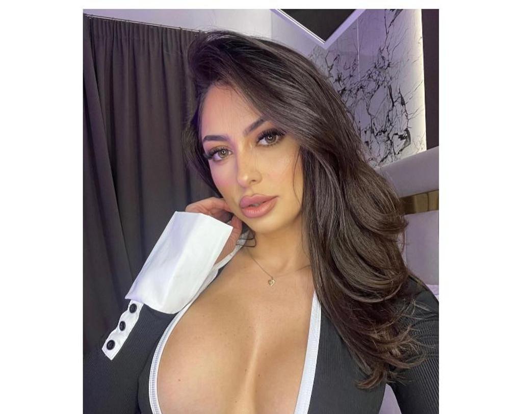  is Female Escorts. | London | United Kingdom | United Kingdom | scarletamour.com 