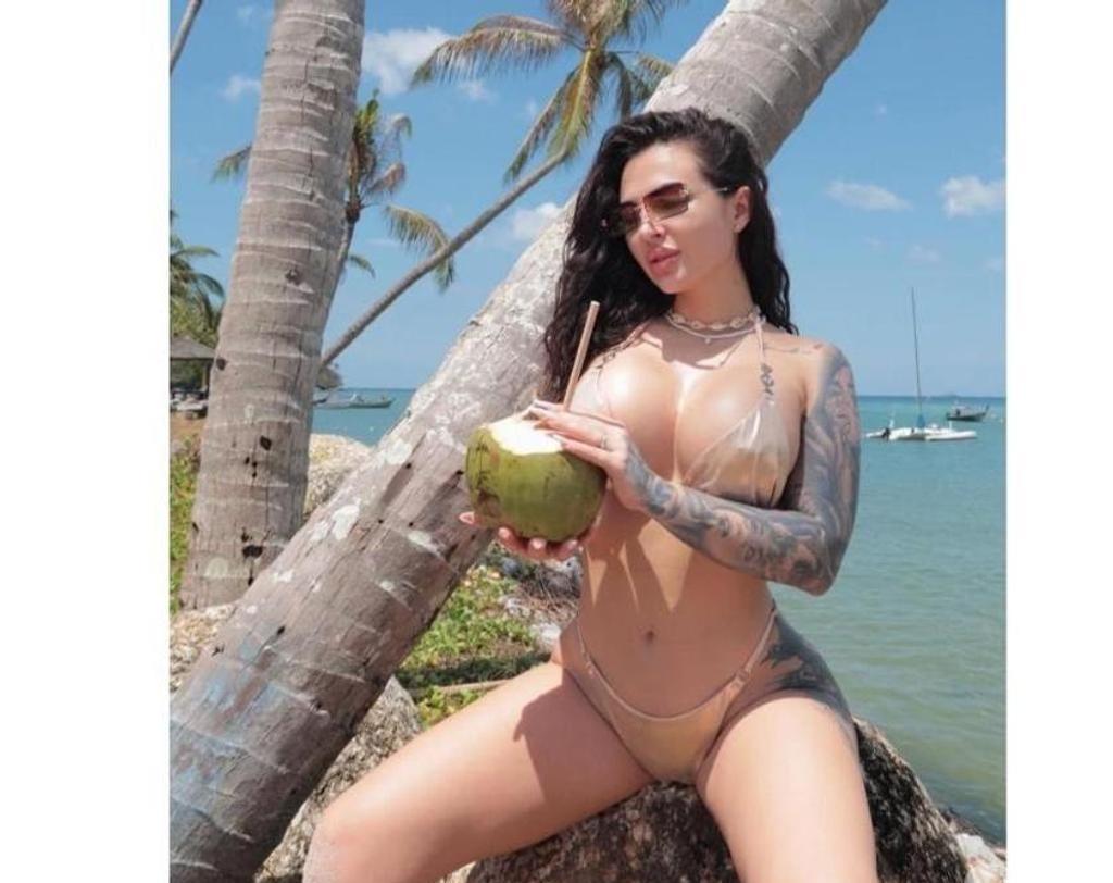  is Female Escorts. | Devon | United Kingdom | United Kingdom | scarletamour.com 