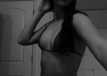 
                        Lizzy
                     is Female Escorts. | Niagara | Ontario | Canada | scarletamour.com 
