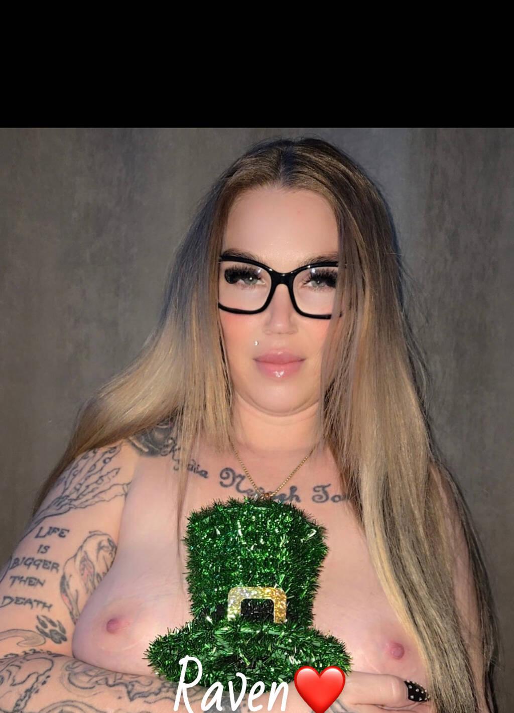 
                        OPEN LATE
                     is Female Escorts. | Saskatoon | Saskatchewan | Canada | scarletamour.com 