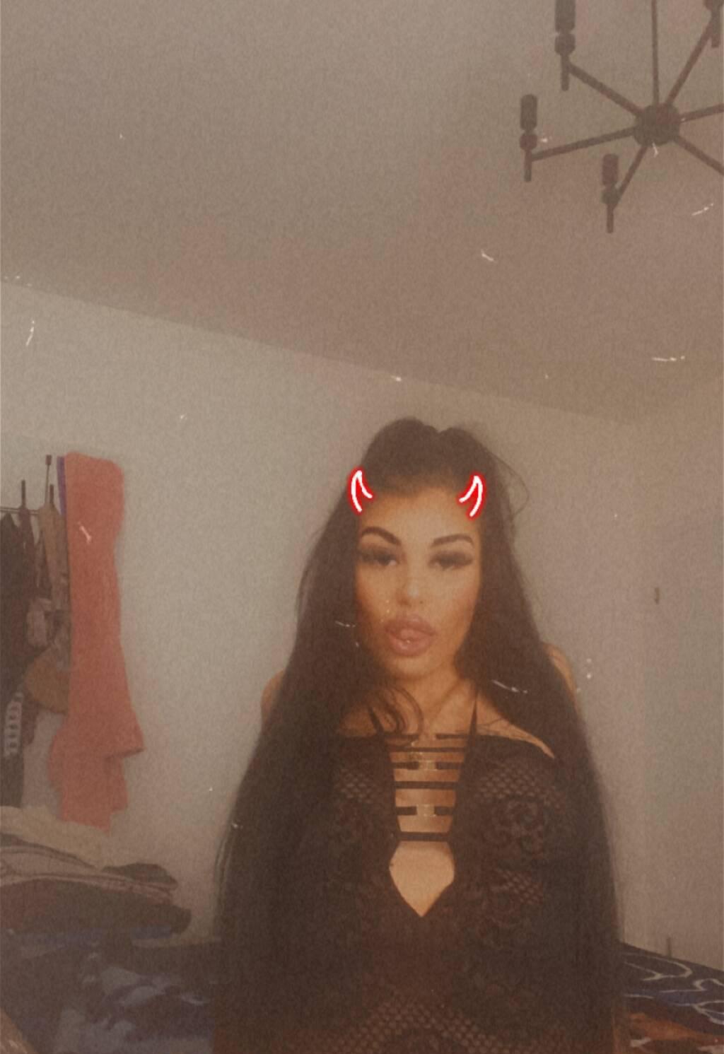 
                        Allysa Love
                     is Female Escorts. | St. Albert | Alberta | Canada | scarletamour.com 