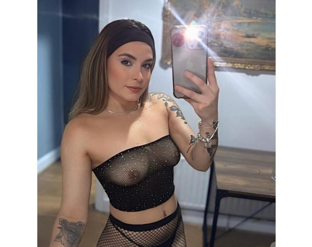  is Female Escorts. | Devon | United Kingdom | United Kingdom | scarletamour.com 