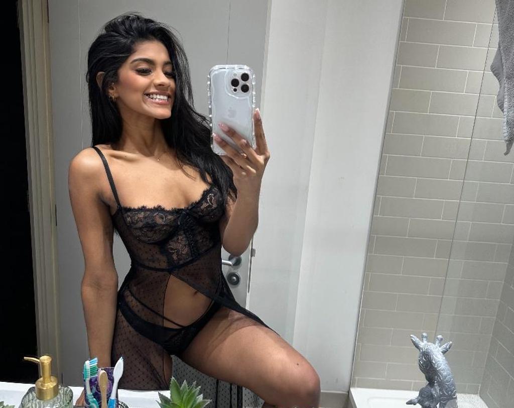  is Female Escorts. | Leeds | United Kingdom | United Kingdom | scarletamour.com 