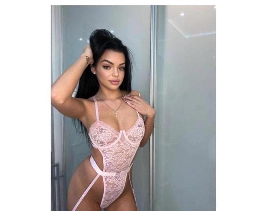  is Female Escorts. | Brighton | United Kingdom | United Kingdom | scarletamour.com 