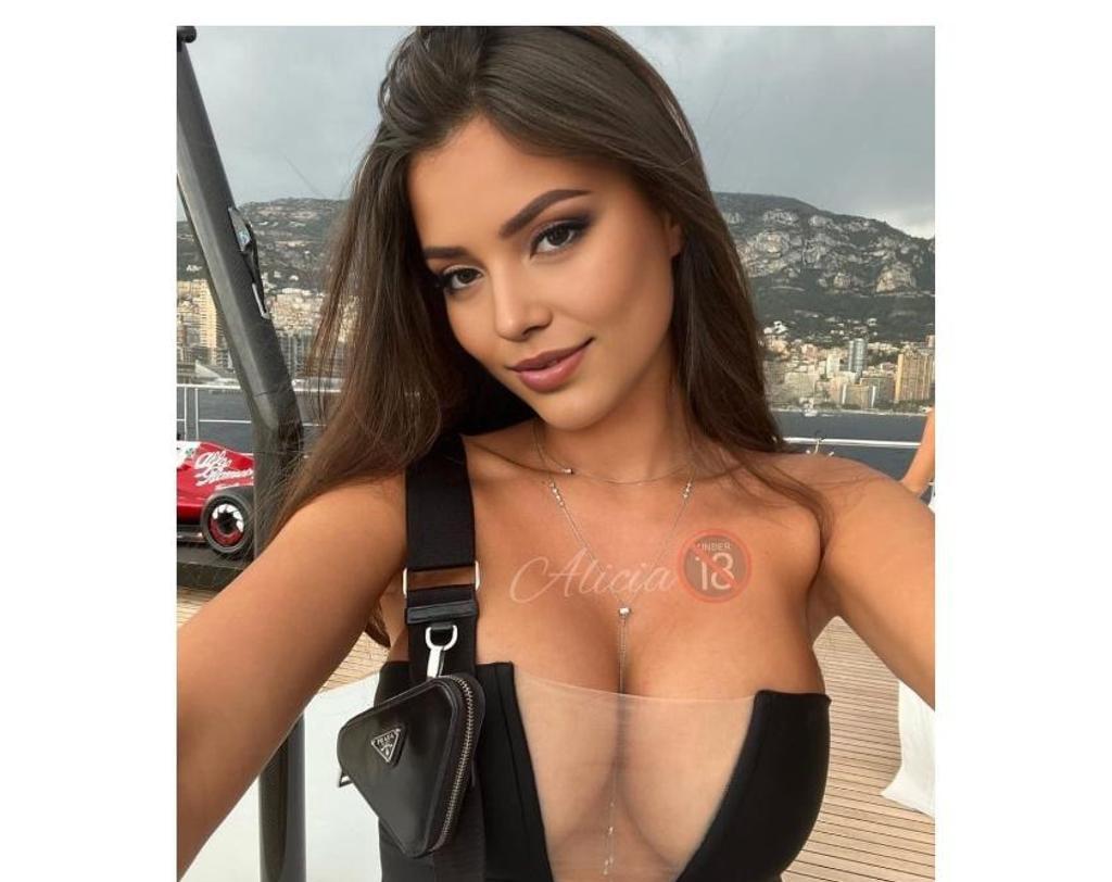  is Female Escorts. | Essex | United Kingdom | United Kingdom | scarletamour.com 